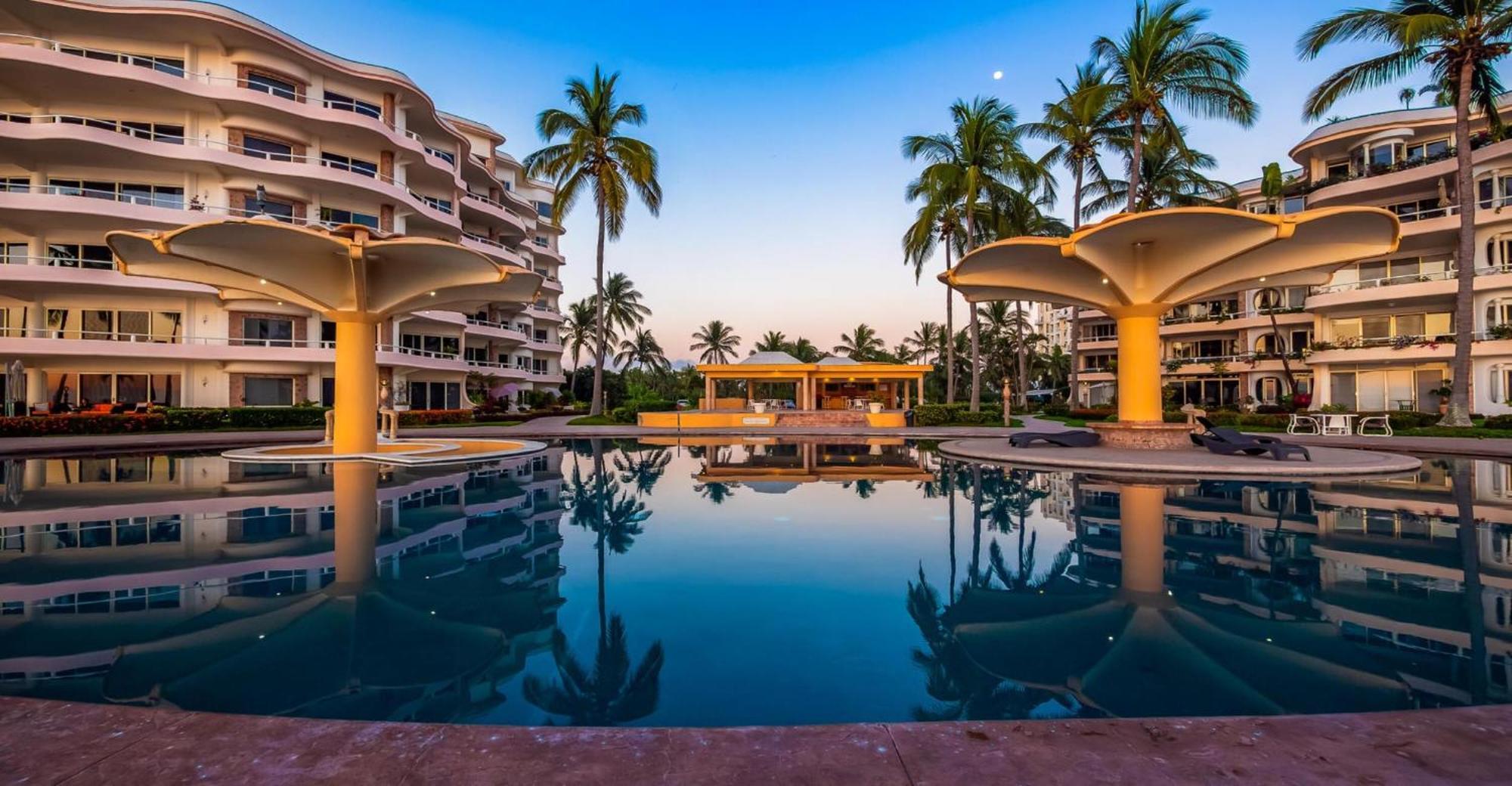 Ocean Front Condo with Pool Sleeps 7 Adults-Quinta del Mar 203 Nuevo Vallarta Esterno foto